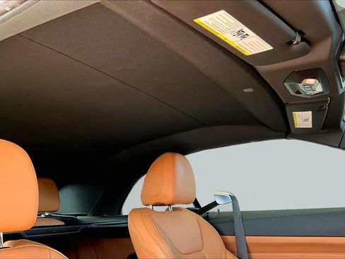 Used 2026 BMW M440i Convertible RWD image 13
