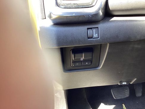 Used 2023 GMC Canyon Elevation w/ Convenience Package image 37