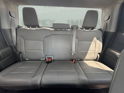 Used 2023 GMC Sierra 1500 Pro w/ Convenience Package RWD image 6