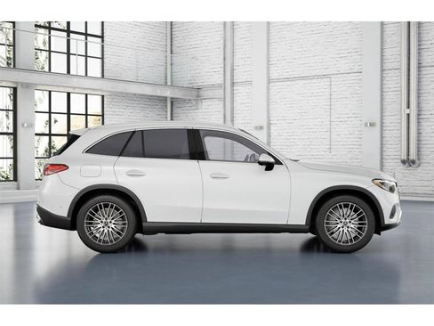 New 2026 Mercedes-Benz GLC 300 4MATIC image 16