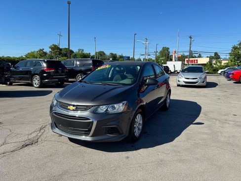 Used 2017 Chevrolet Sonic LT FWD image 7