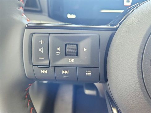 New 2026 Nissan Kicks SR image 24