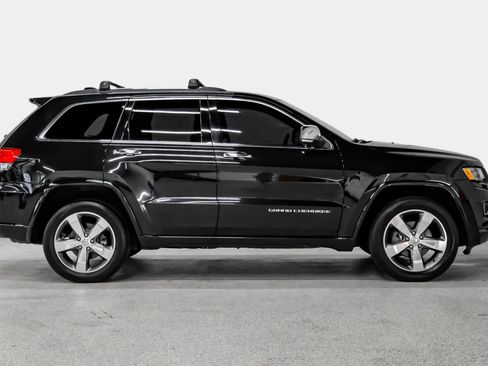 Used 2015 Jeep Grand Cherokee Overland AWD/4WD image 5