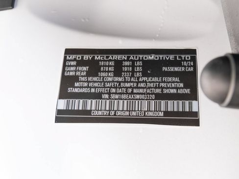 Used 2025 McLaren Artura Spider RWD image 33