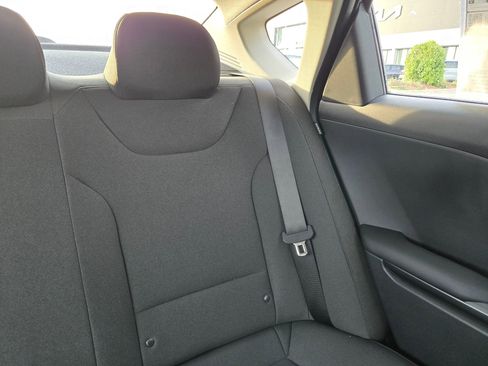 New 2026 Kia K4 LX image 14