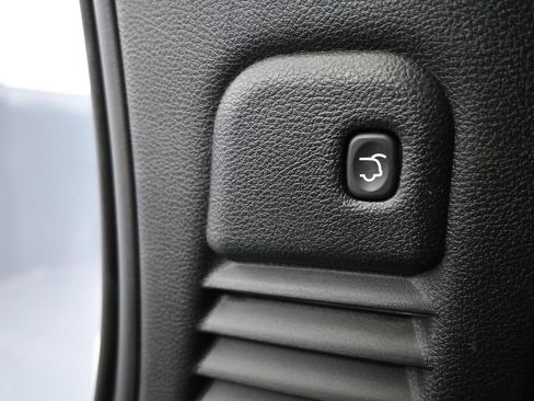 Used 2022 Dodge Durango R/T RWD image 27