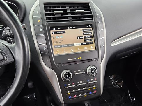 Used 2019 Lincoln MKC Reserve w/ MKC Technology Package image 21