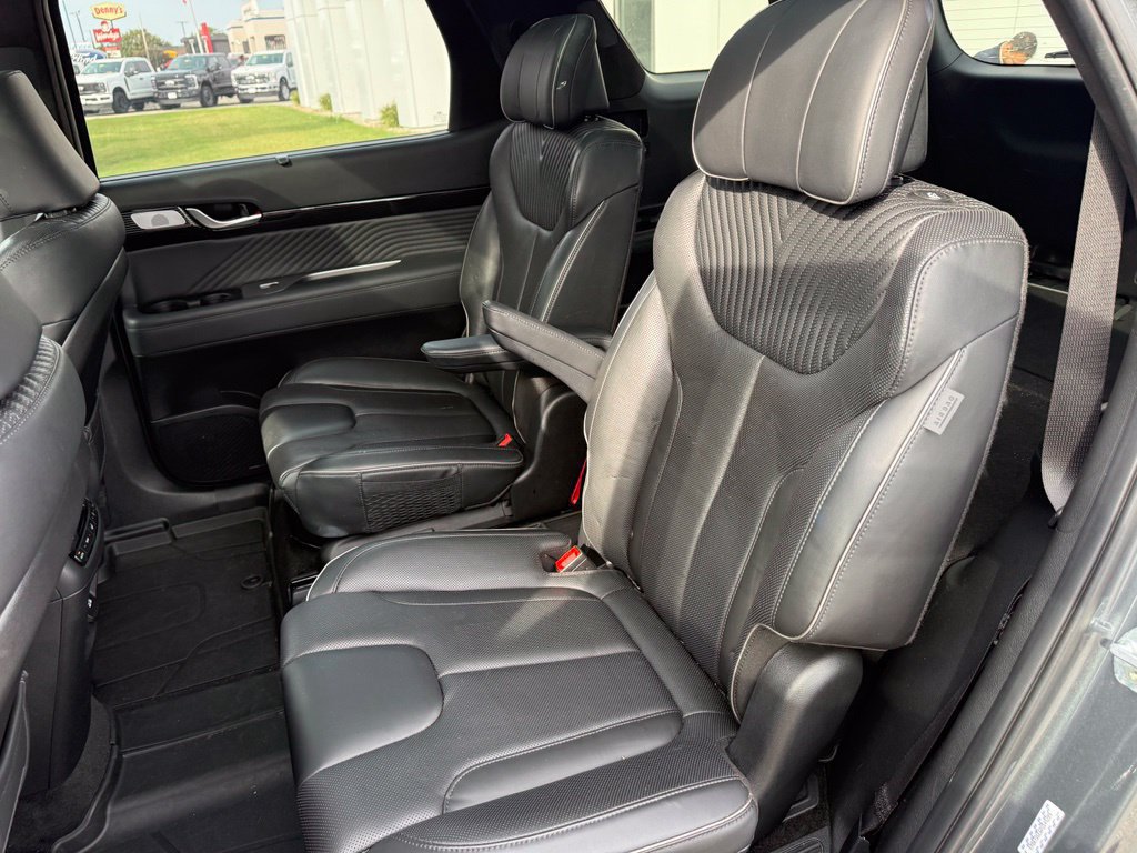 Used 2023 Hyundai Palisade Calligraphy AWD/4WD image 13