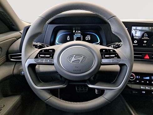 New 2025 Hyundai Elantra Sport image 21