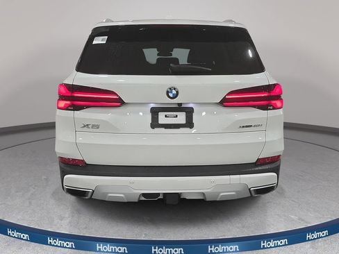 Certified 2024 BMW X5 xDrive40i w/ Premium Package AWD/4WD image 6