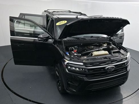 Certified 2023 Ford Expedition Max Limited AWD/4WD image 34