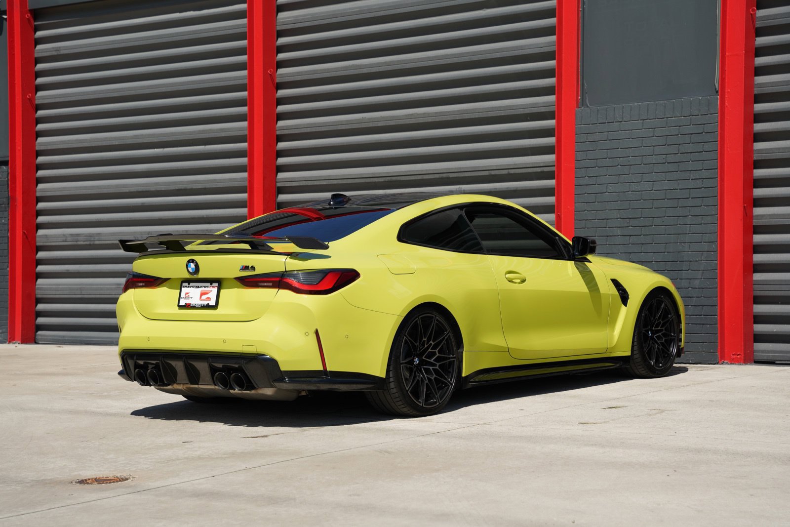 Used 2021 BMW M4 Competition w/ M Carbon Exterior Package RWD image 16