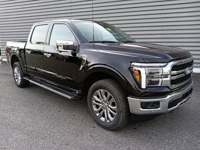 New 2025 Ford F150 Lariat w/ Equipment Group 501A Mid