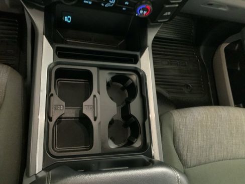 Used 2023 Ford F250 XLT image 25