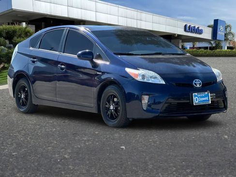 Used 2012 Toyota Prius Four FWD image 10