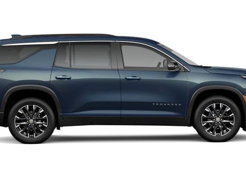 New 2026 Chevrolet Traverse LT w/ Sun and Wheel Package AWD/4WD image 29