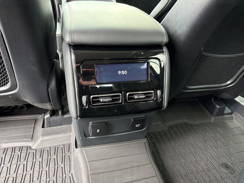 Used 2025 Lincoln Aviator 2WD image 26
