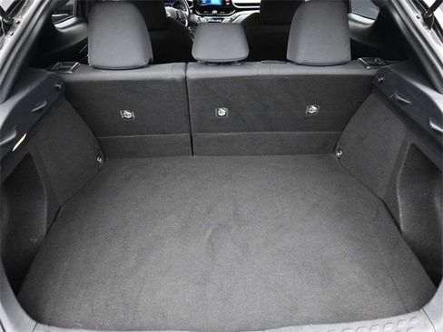 Used 2018 Toyota C-HR image 27