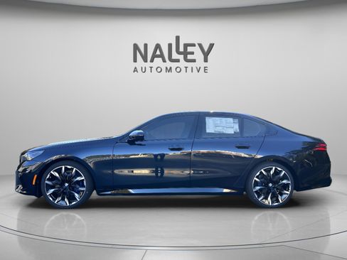 New 2026 BMW 540i xDrive image 2