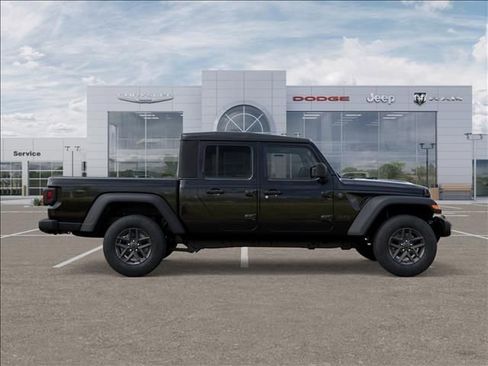 New 2026 Jeep Gladiator Sport image 21