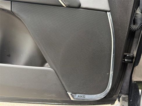 Used 2023 Cadillac Escalade ESV Sport image 13