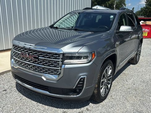 Used 2021 GMC Acadia Denali w/ Denali Ultimate Package AWD/4WD image 11