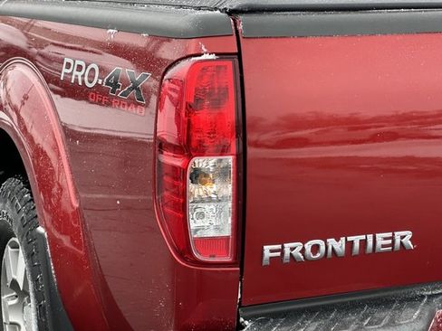 Used 2012 Nissan Frontier PRO-4X w/ Pro-4x Luxury Pkg image 11