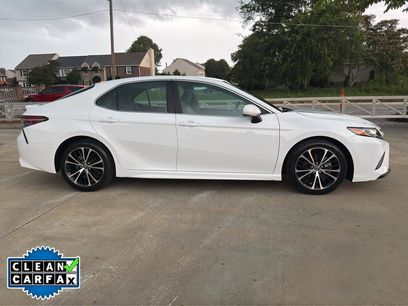Used 2018 Toyota Camry SE