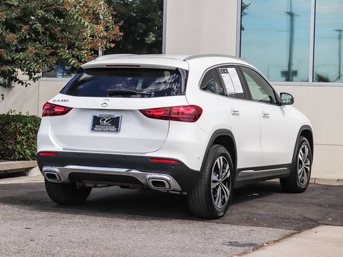 Used 2025 Mercedes-Benz GLA 250 image 9