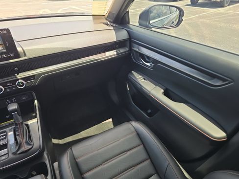 Used 2025 Honda CR-V Sport-L image 12