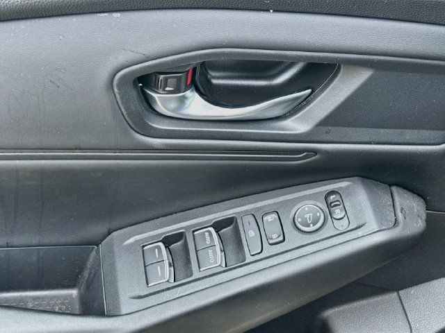 Used 2023 Honda Accord EX image 17