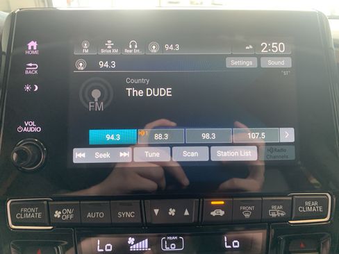 Used 2024 Honda Odyssey Elite image 26
