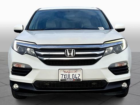 Used 2017 Honda Pilot EX image 3