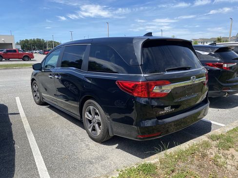 Used 2018 Honda Odyssey Touring image 10