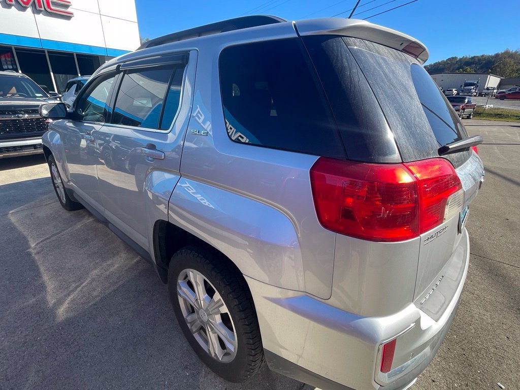 Used 2017 GMC Terrain SLE w/ Driver Alert Package I AWD/4WD image 7