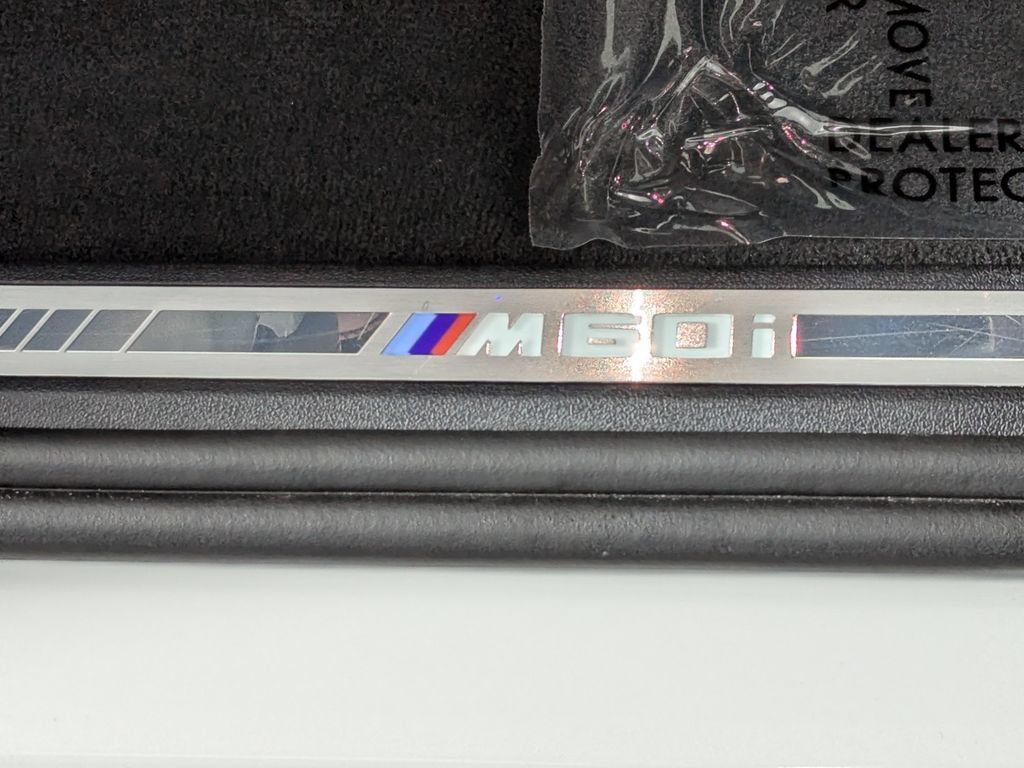 Used 2026 BMW X6 M60i AWD/4WD image 14