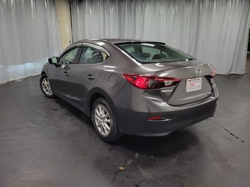 Used 2018 MAZDA MAZDA3 Sport w/ Preferred Equipment Package image 7