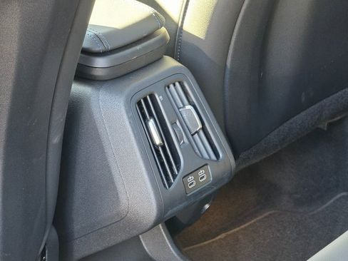 Used 2025 BMW X1 xDrive28i image 19