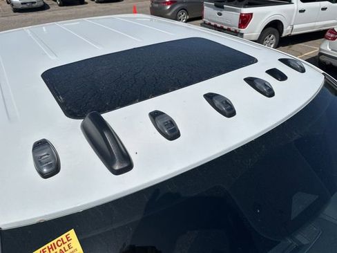 Used 2025 RAM 3500 Laramie image 23