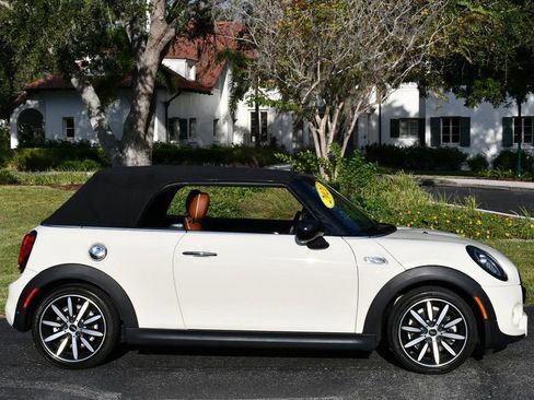 Used 2021 MINI Cooper S image 43