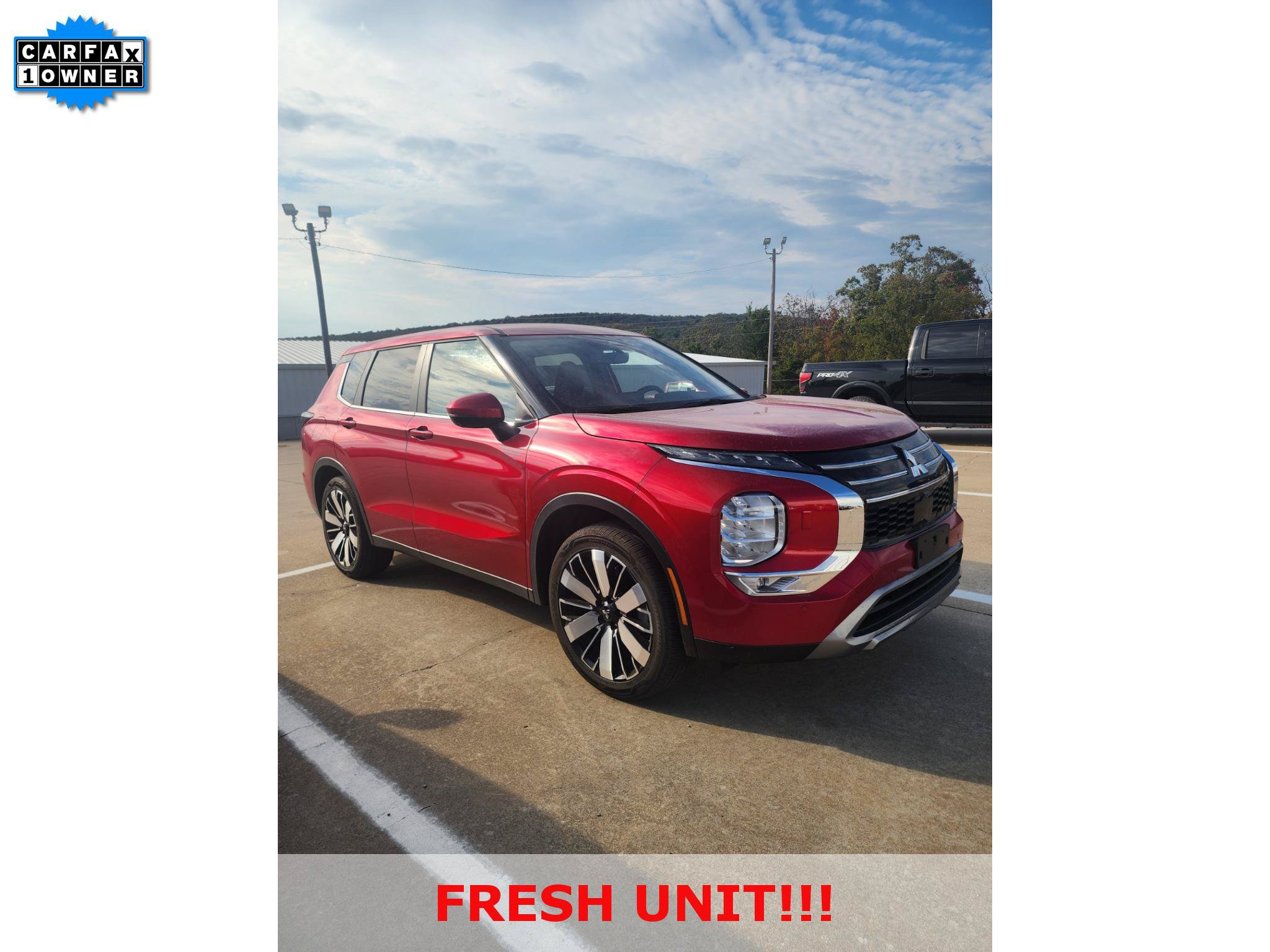 Used 2025 Mitsubishi Outlander SE AWD/4WD image 8