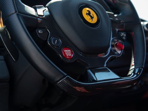 Certified 2019 Ferrari 488 Pista Coupe image 21
