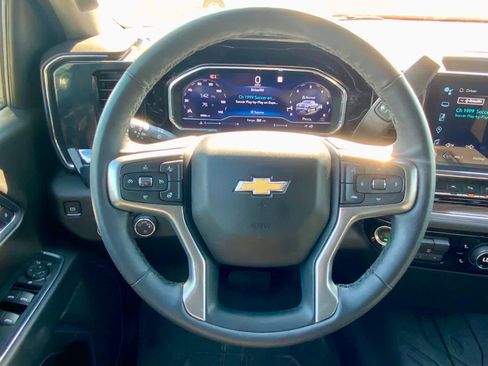 Certified 2025 Chevrolet Silverado 1500 LT w/ All Star Edition Plus image 39