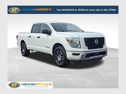 Used 2022 Nissan Titan SV