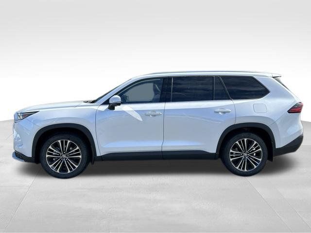 Used 2026 Toyota Grand Highlander AWD Hybrid image 2