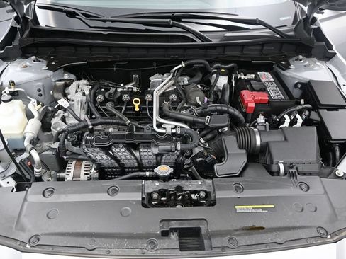 Used 2024 Nissan Altima 2.5 SR FWD image 26