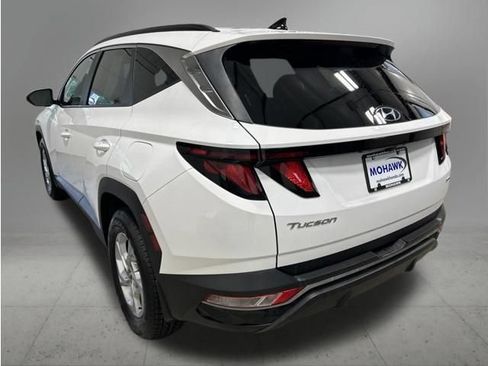 Used 2024 Hyundai Tucson SEL AWD/4WD image 3