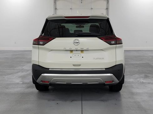 Used 2021 Nissan Rogue Platinum FWD image 8