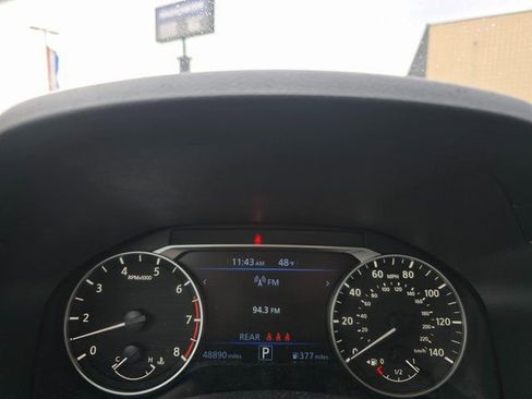 Used 2024 Nissan Altima 2.5 SV image 19