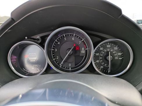 Used 2022 MAZDA MX-5 Miata Grand Touring image 12